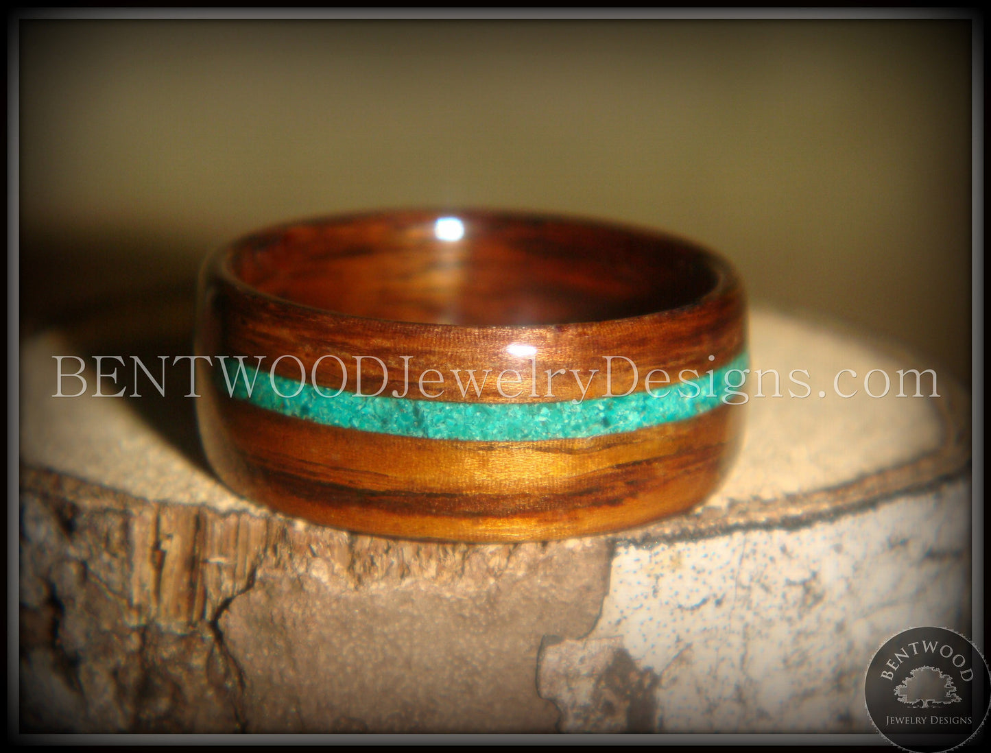 Bentwood Ring - Rosewood Wood Ring with Offset Malachite Inlay handcrafted bentwood wooden rings wood wedding ring engagement