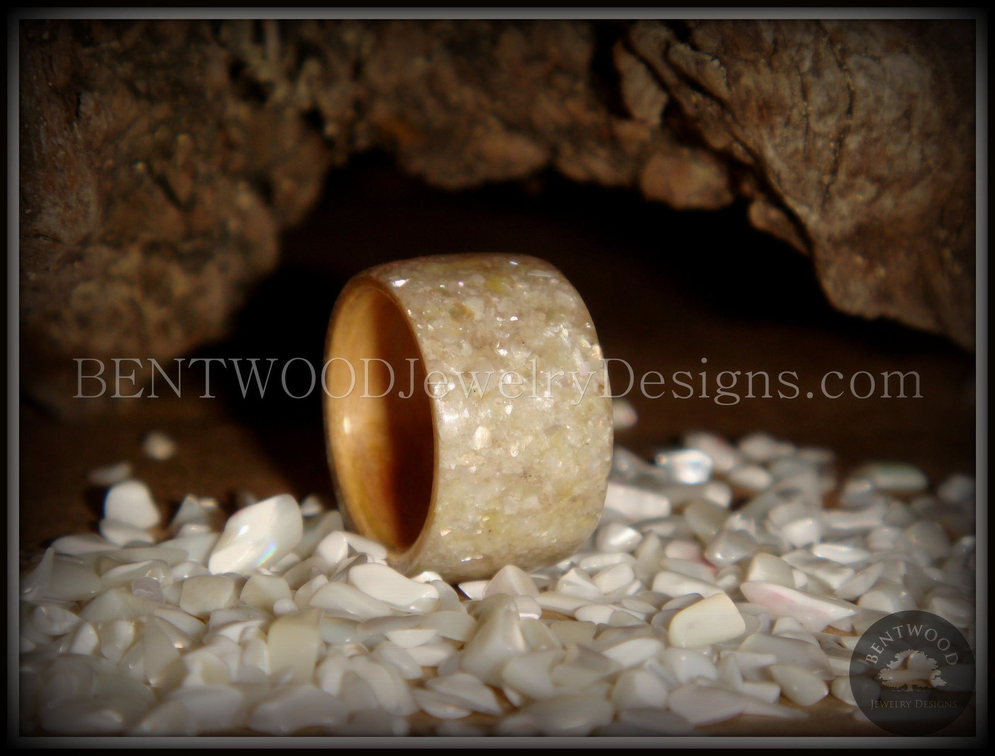 Bentwood Ring - American Maple Wood with Full Natural Mother of Pearl Inlay handcrafted bentwood wooden rings wood wedding ring engagement