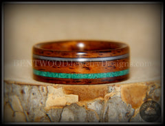 Bentwood Ring - Santos Rosewood Ring Malachite and Guitar String Inlay handcrafted bentwood wooden rings wood wedding ring engagement